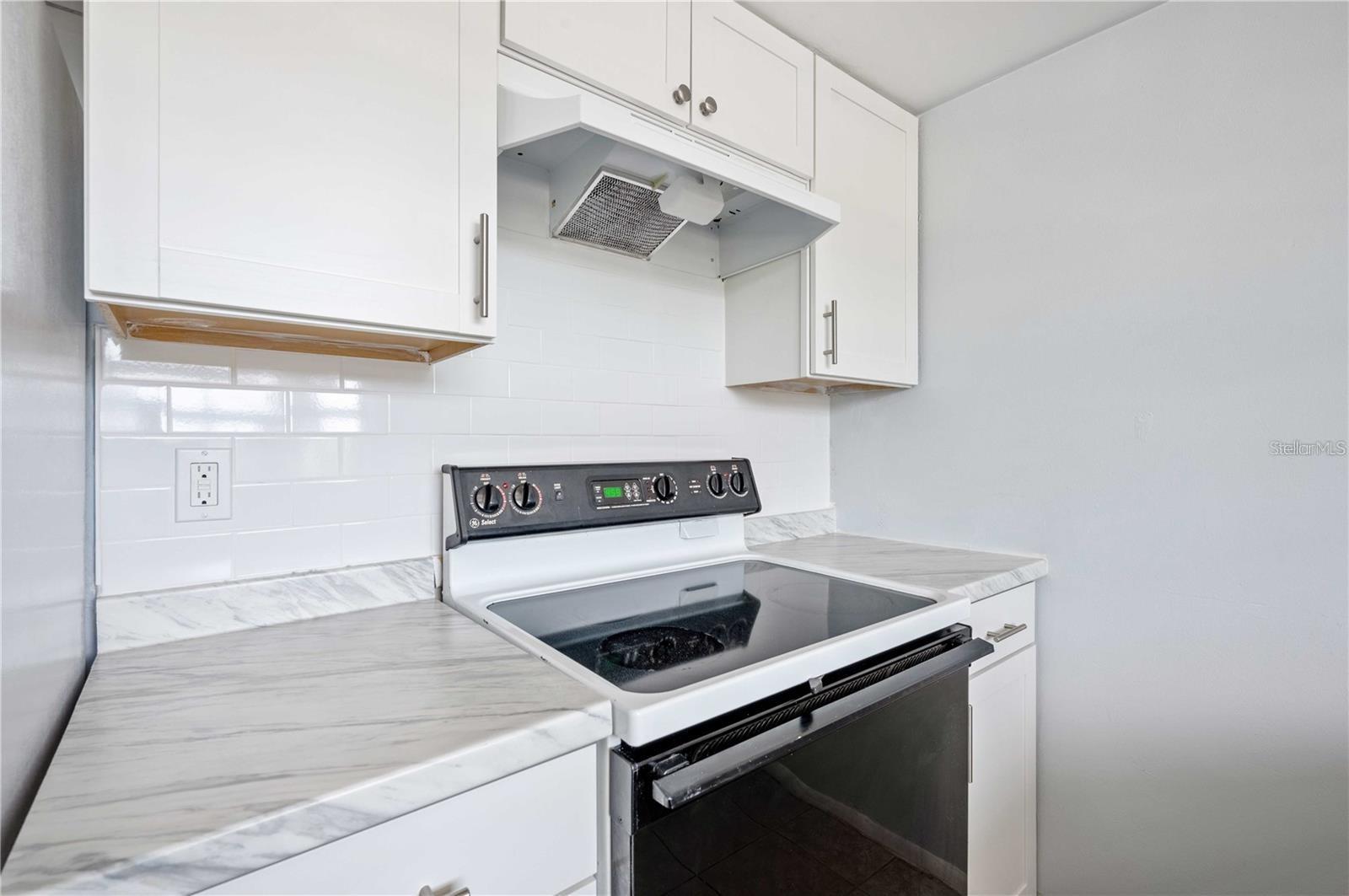 IMPERIAL COURT APT - Residential Lease