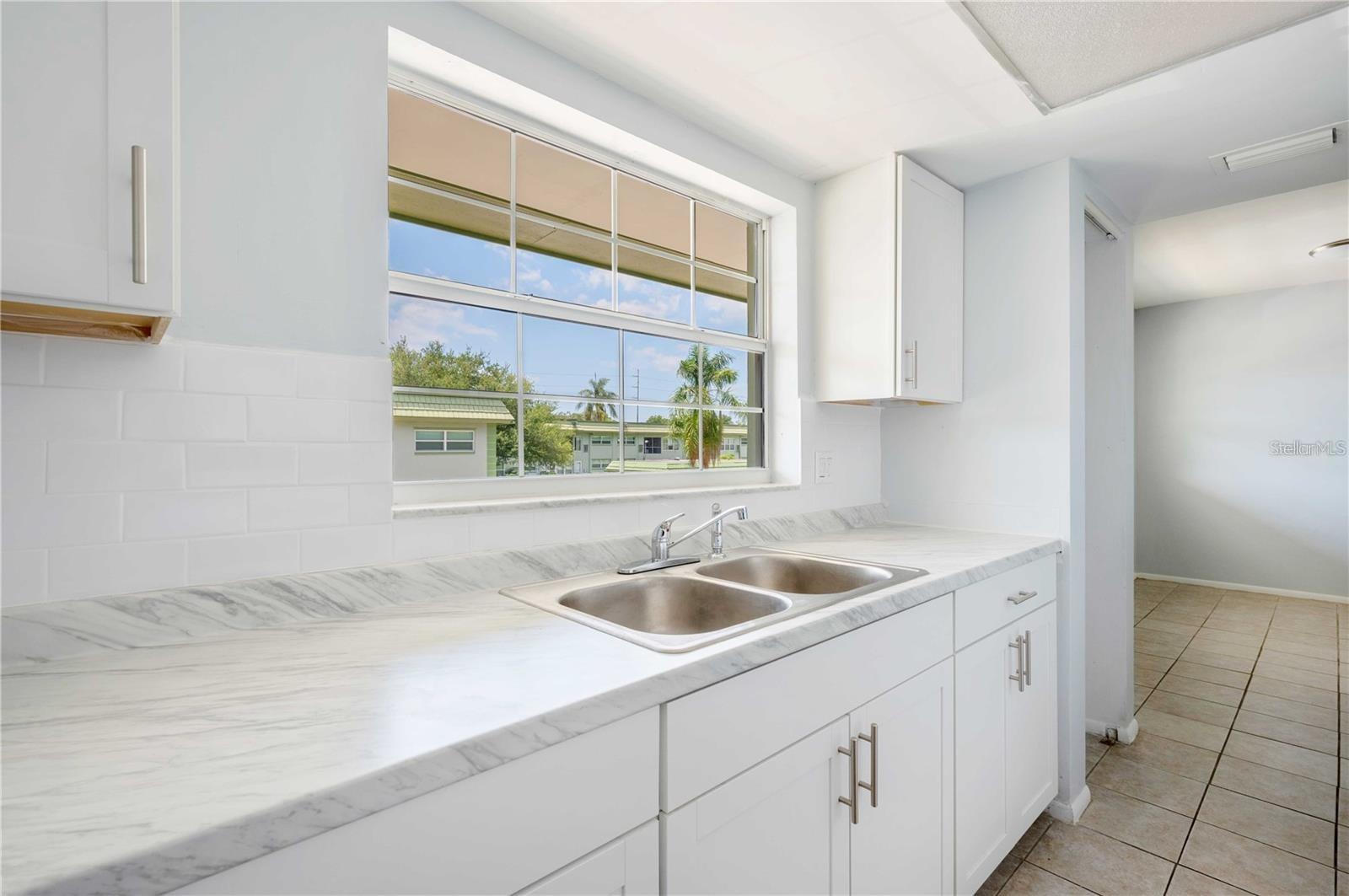 IMPERIAL COURT APT - Residential Lease