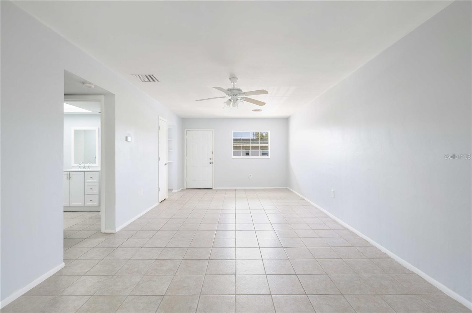 IMPERIAL COURT APT - Residential Lease