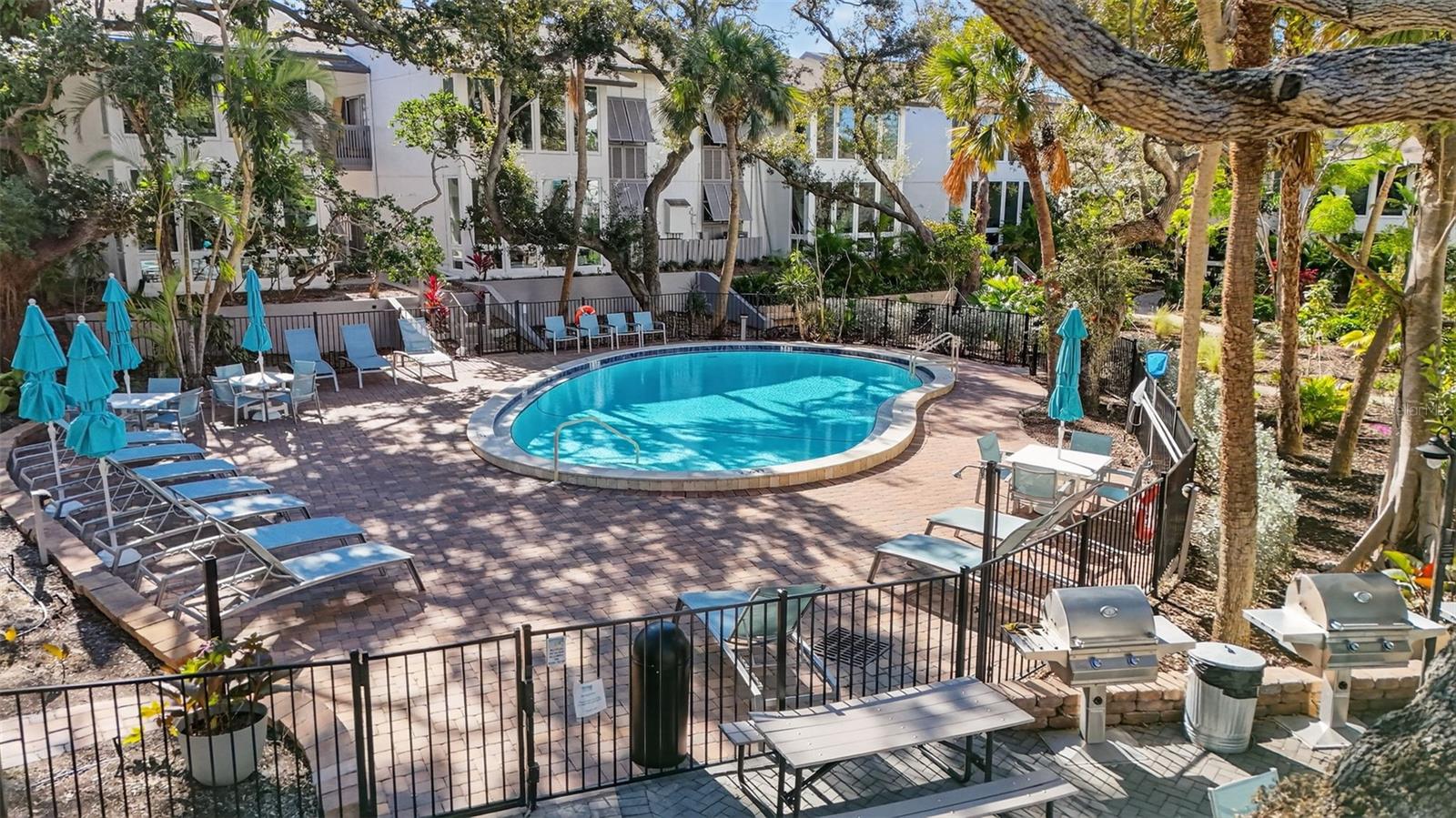 PEPPERTREE BAY IV - Residential