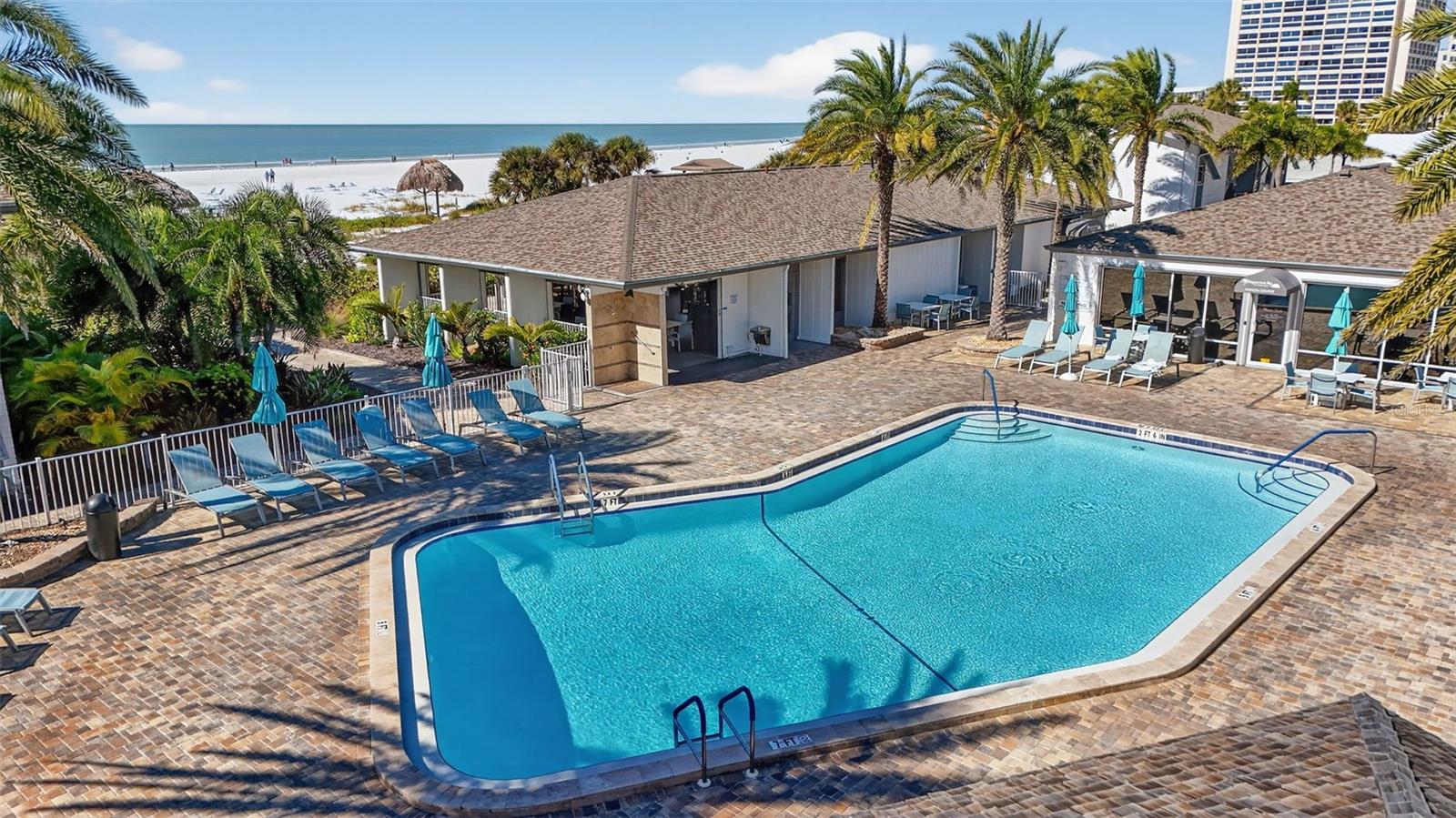 PEPPERTREE BAY IV - Residential