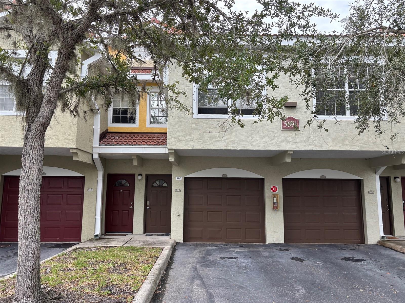 LOCATION - LOCATION - LOCATION -- Granite counter tops, upgraded appliances, private wooded view from the 2nd floor lanai are just a few of the features that compliment this multi story townhouse style condo with a 1 car attached garage.  Las Palmas is a resort style community located adjacent to Nathan Benderson Recreational Lake Park and the UTC MALL.  The community offers 2 clubhouses, 2 heated pools, hot tub, gas grills, tennis court, playground and RV/Boat parking onsite. Easy I-75 access and abundant upscale shopping, dining and entertainment within 1 mile of community.