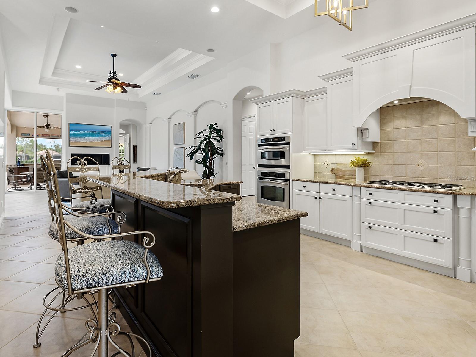 LAKEWOOD RANCH COUNTRY CLUB - Residential