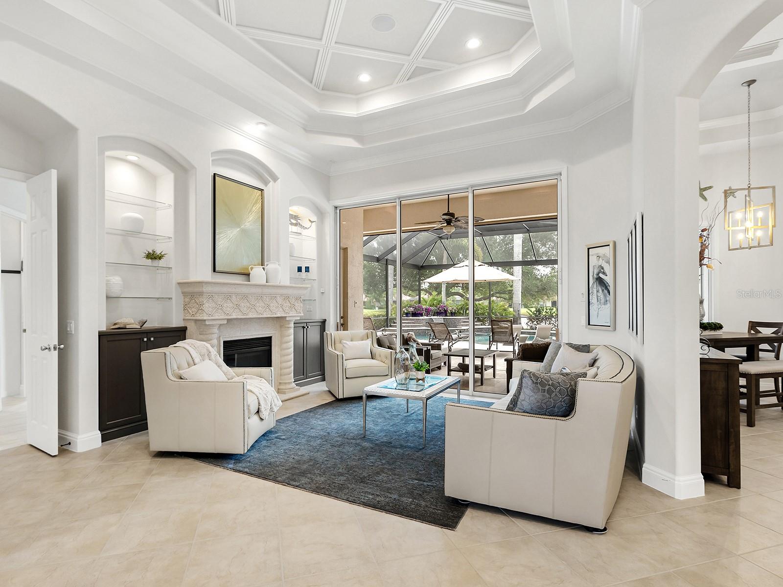 LAKEWOOD RANCH COUNTRY CLUB - Residential