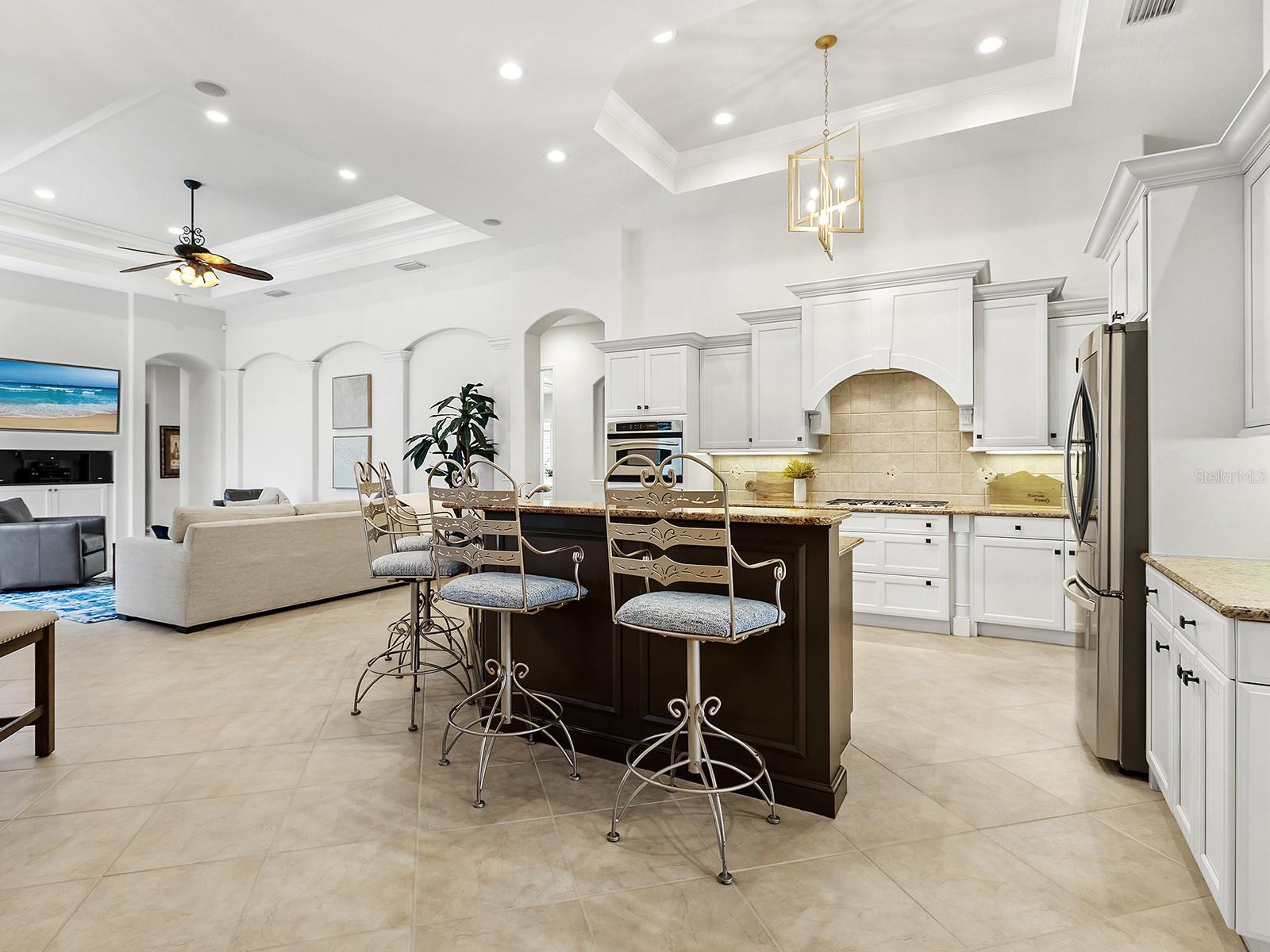 LAKEWOOD RANCH COUNTRY CLUB - Residential