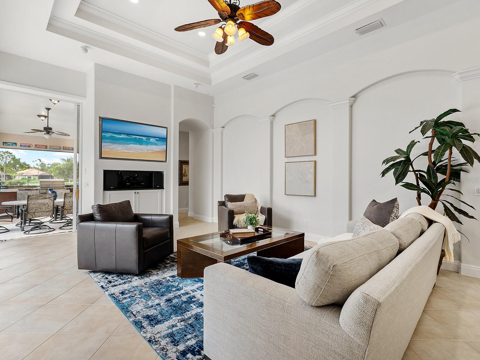 LAKEWOOD RANCH COUNTRY CLUB - Residential