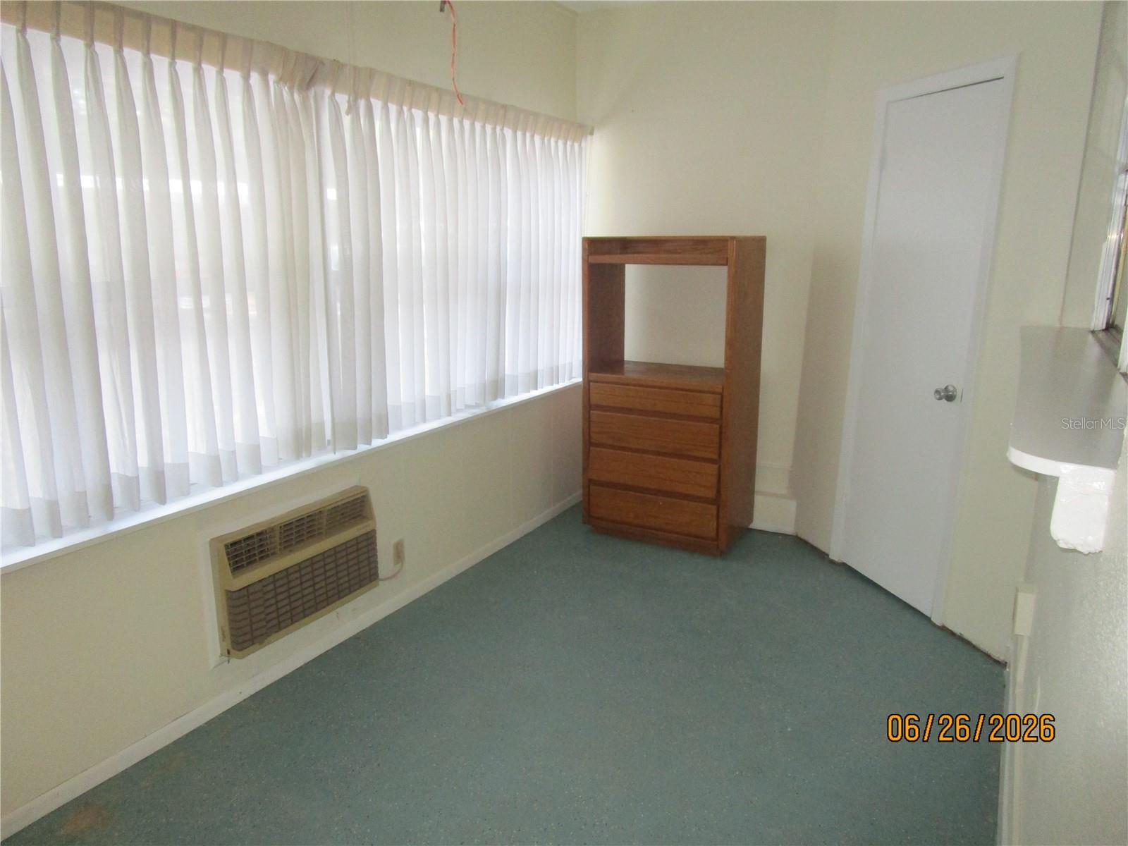 TOWN APTS CONDO - Residential