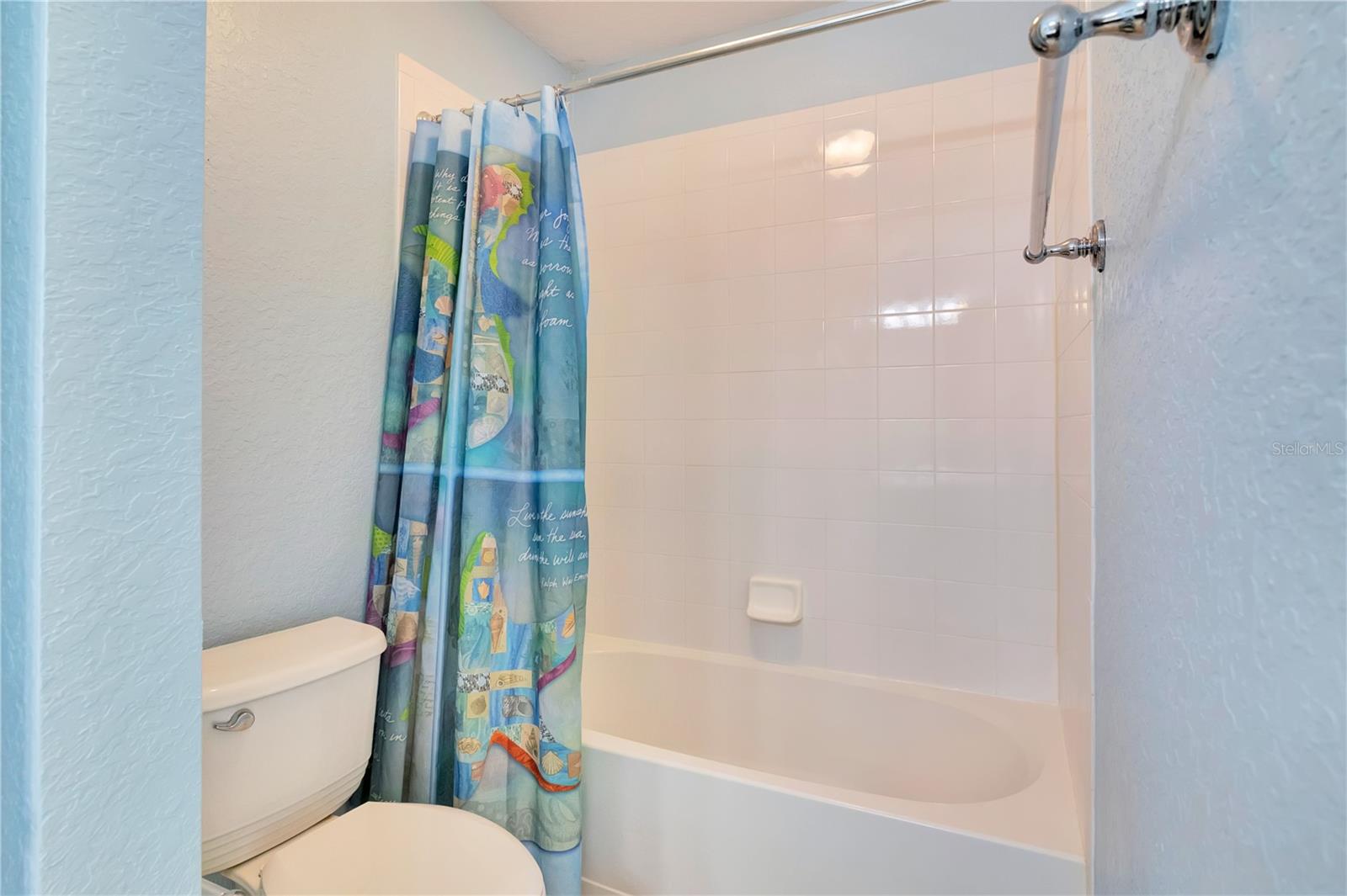 LAKE SAWYER SOUTH PH 01 - Residential Lease