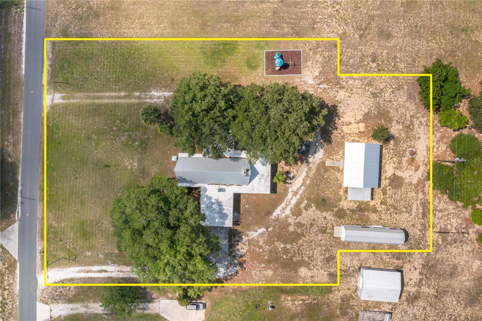 CROOKED LAKE - Residential