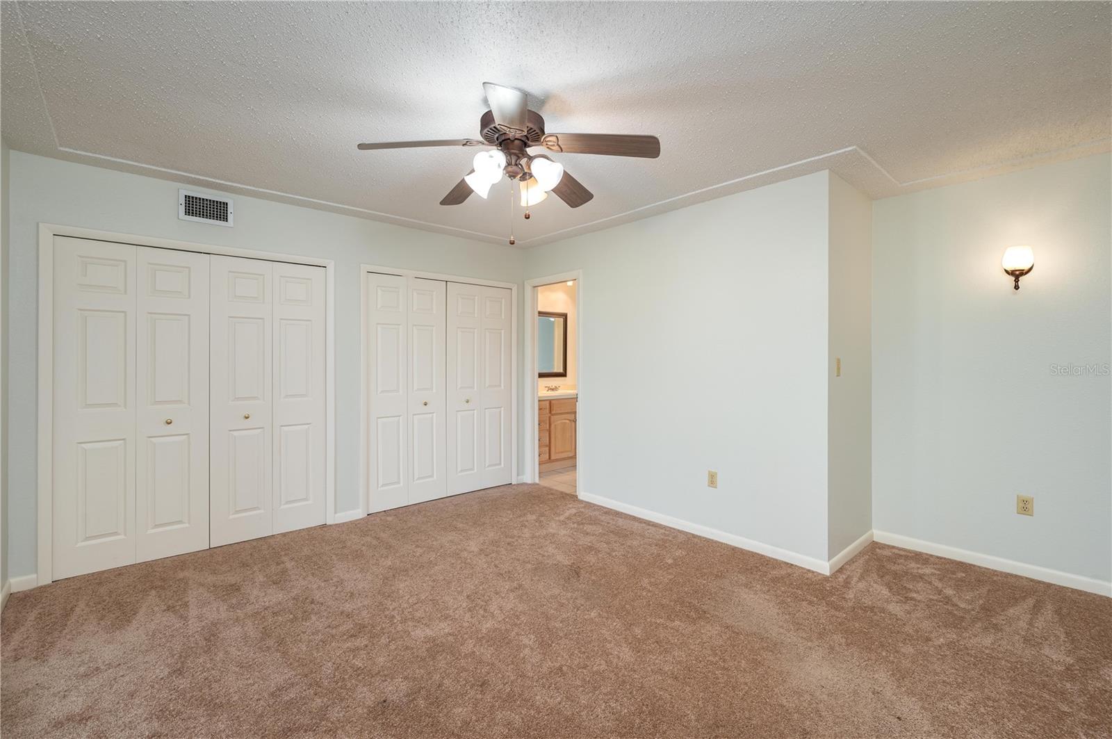 CROOKED LAKE - Residential
