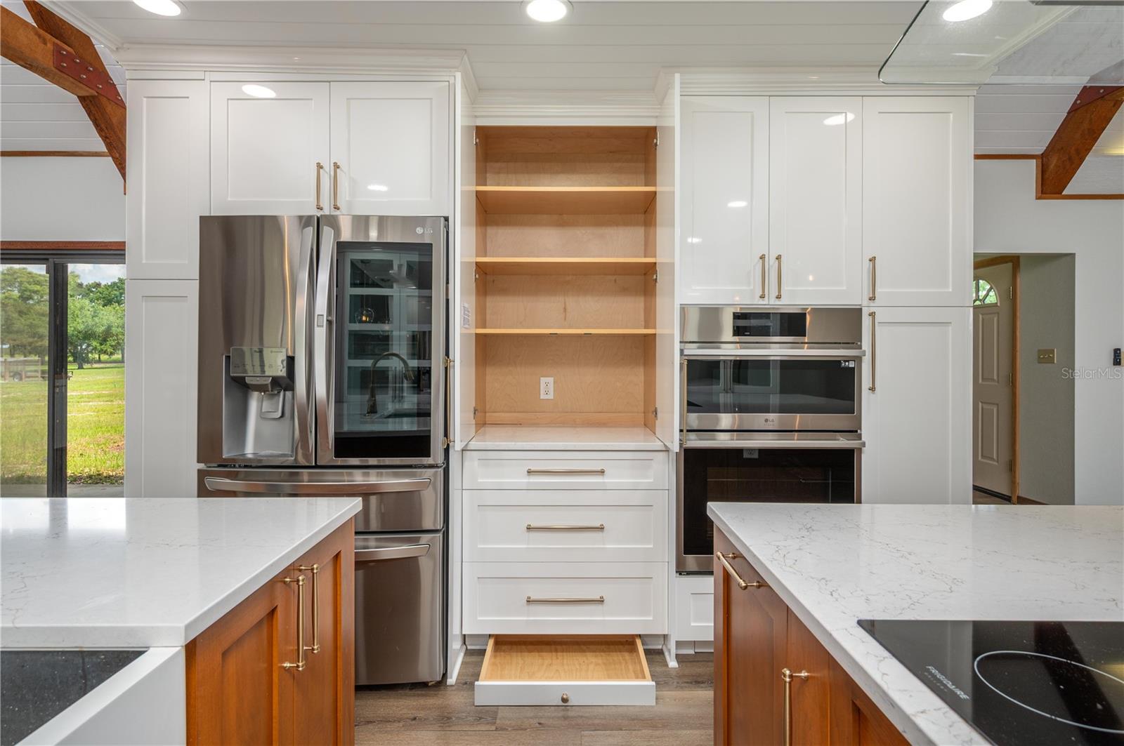 CROOKED LAKE - Residential