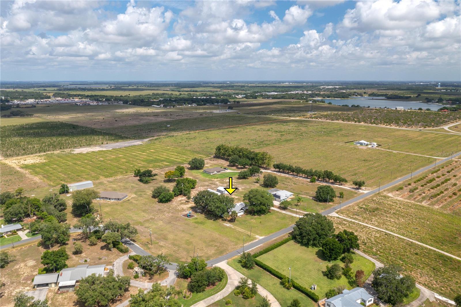 CROOKED LAKE - Residential