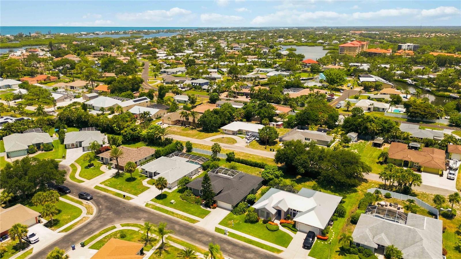 SORRENTO BAYSIDE - Residential