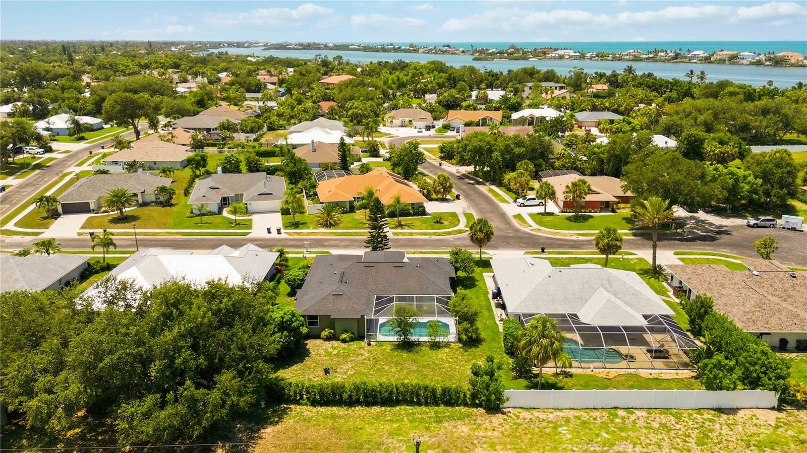 SORRENTO BAYSIDE - Residential