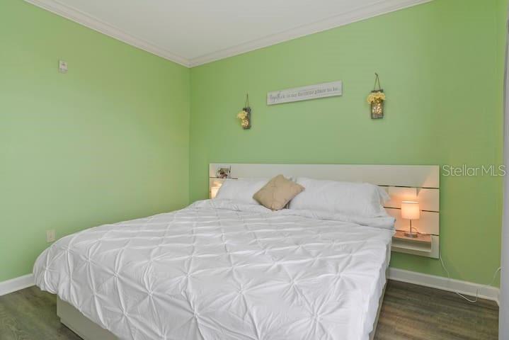TUSCANA 3 CONDO - Residential Lease