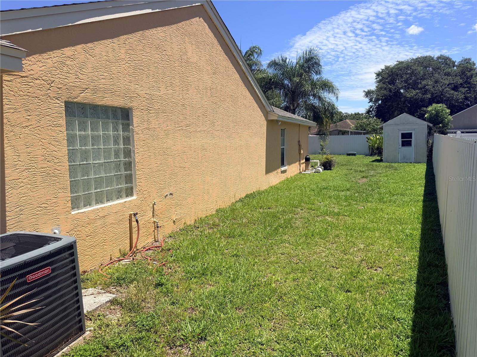COLLEGE HEIGHTS PH 02 - Residential Lease