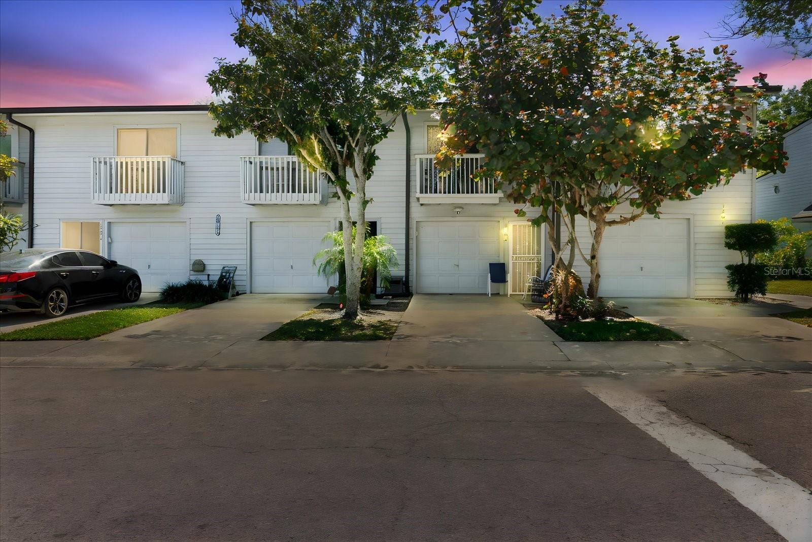 LAKE FOREST CONDO - Residential
