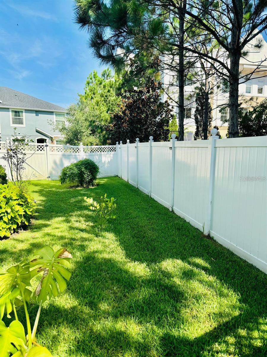AVALON TOWN CENTER-A REP - Residential Lease