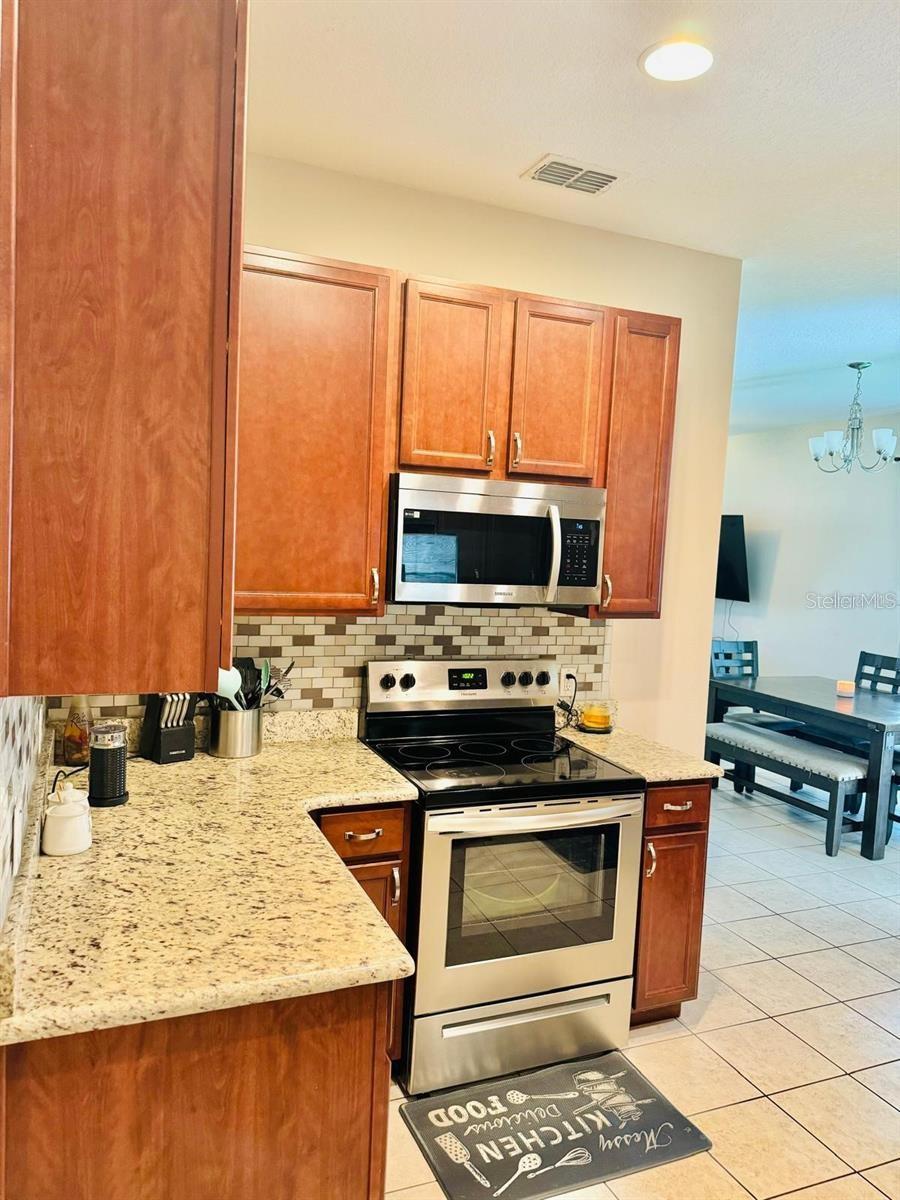 AVALON TOWN CENTER-A REP - Residential Lease