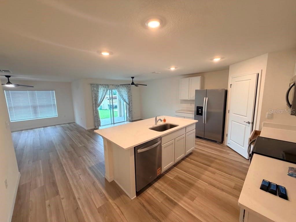 RIDGE/HEATH-BROOK PH 2 - Residential Lease