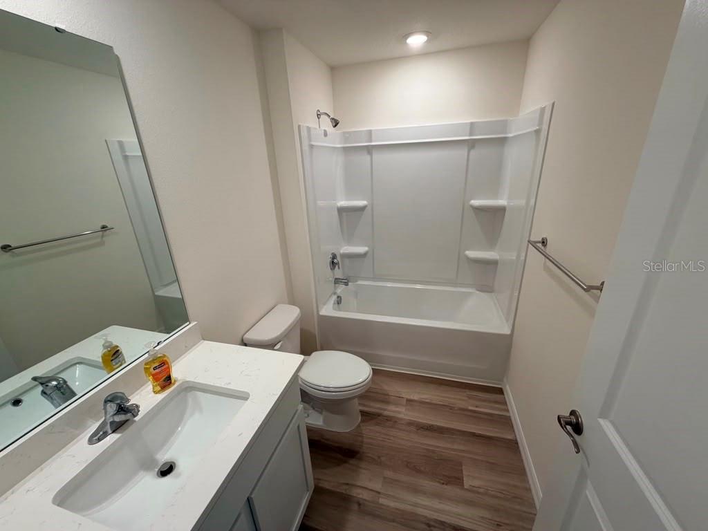 RIDGE/HEATH-BROOK PH 2 - Residential Lease