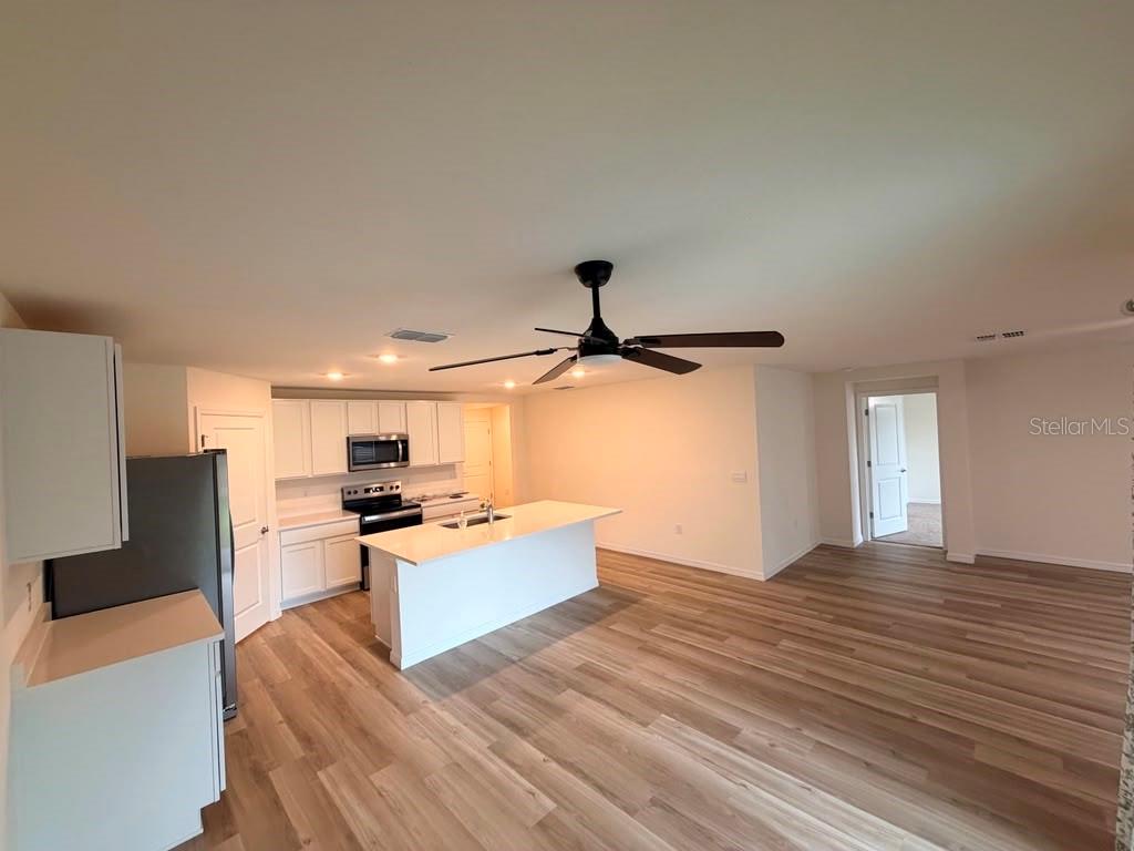 RIDGE/HEATH-BROOK PH 2 - Residential Lease