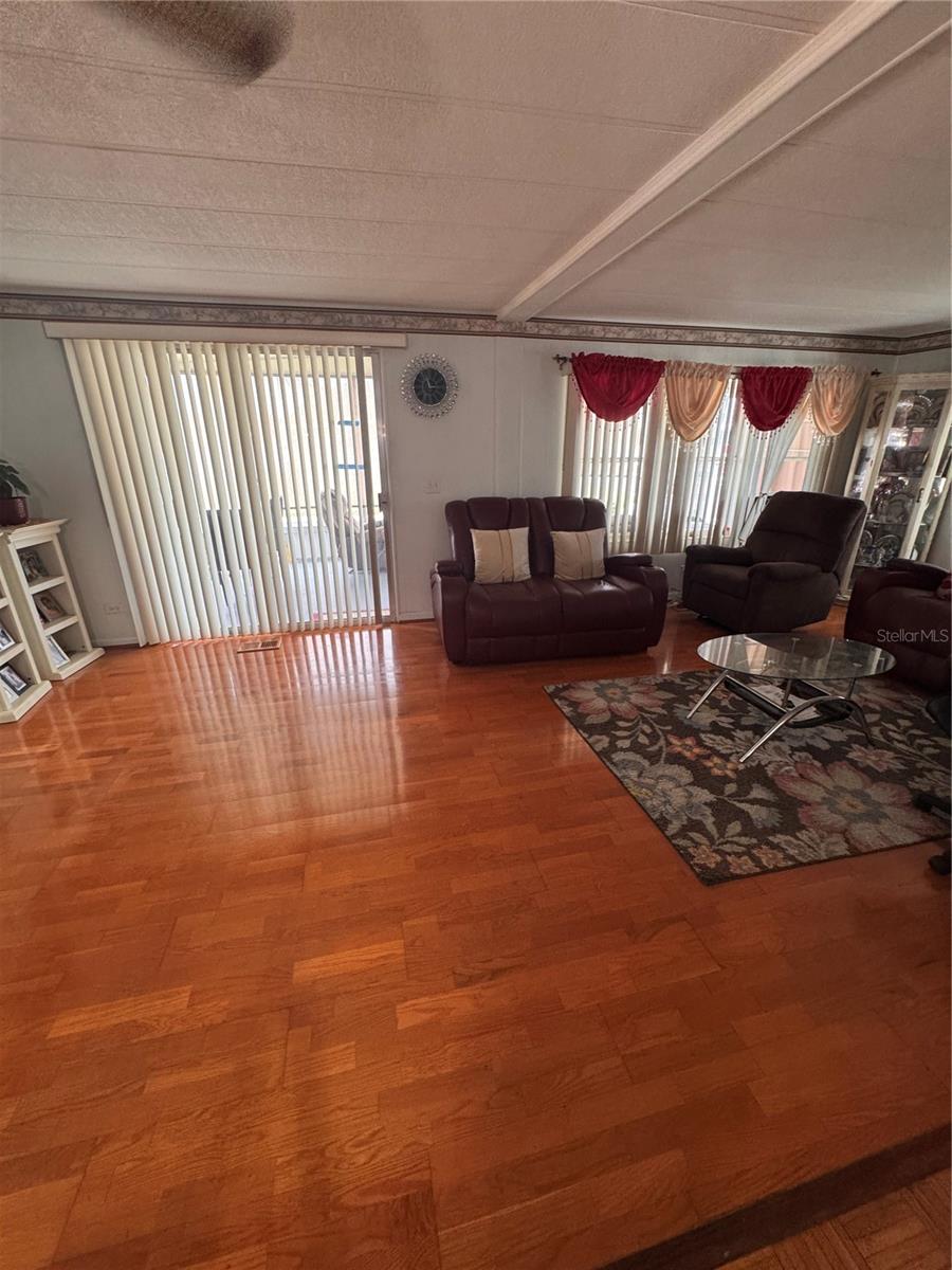 TARPON SHORES MOBILE HOME VILLAGE UNREC - Residential