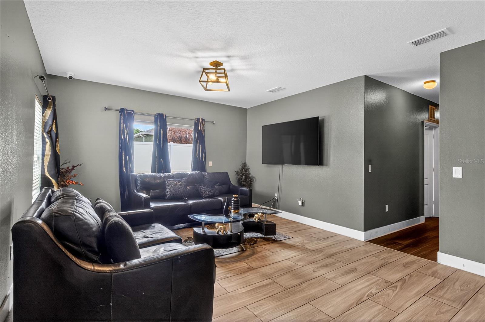 ROBINSON HILLS A - Residential
