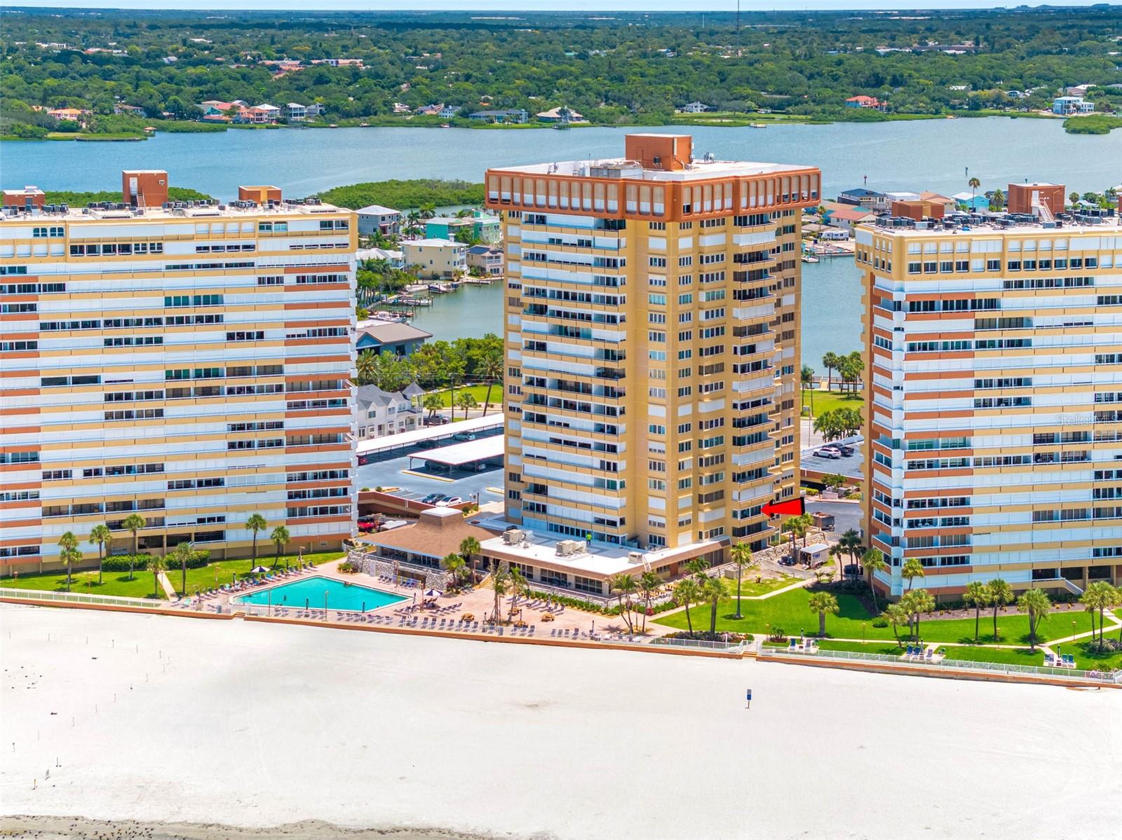 REDINGTON TOWERS BLDG 2 CONDO - Residential