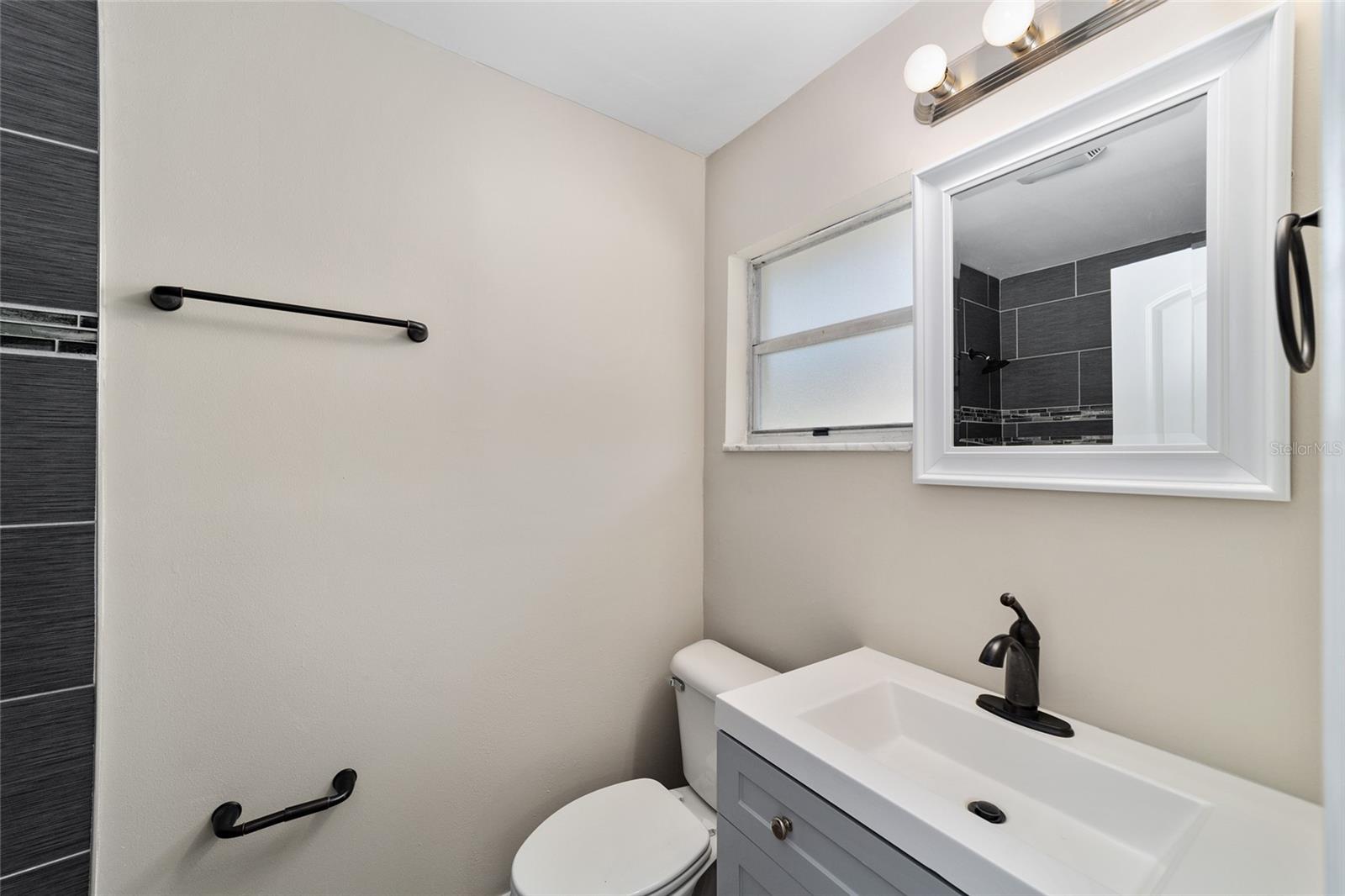 CEDAR HILLS ADD - Residential Lease