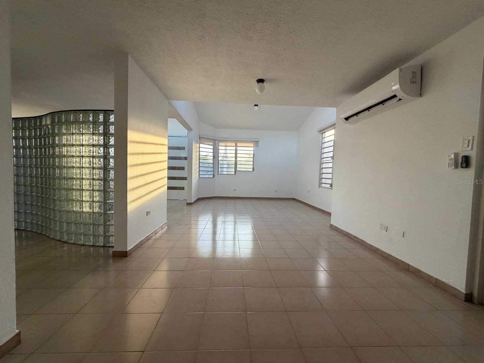 APOLO DEVELOPMENT - Residential