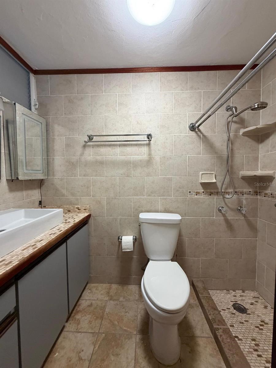 APOLO DEVELOPMENT - Residential
