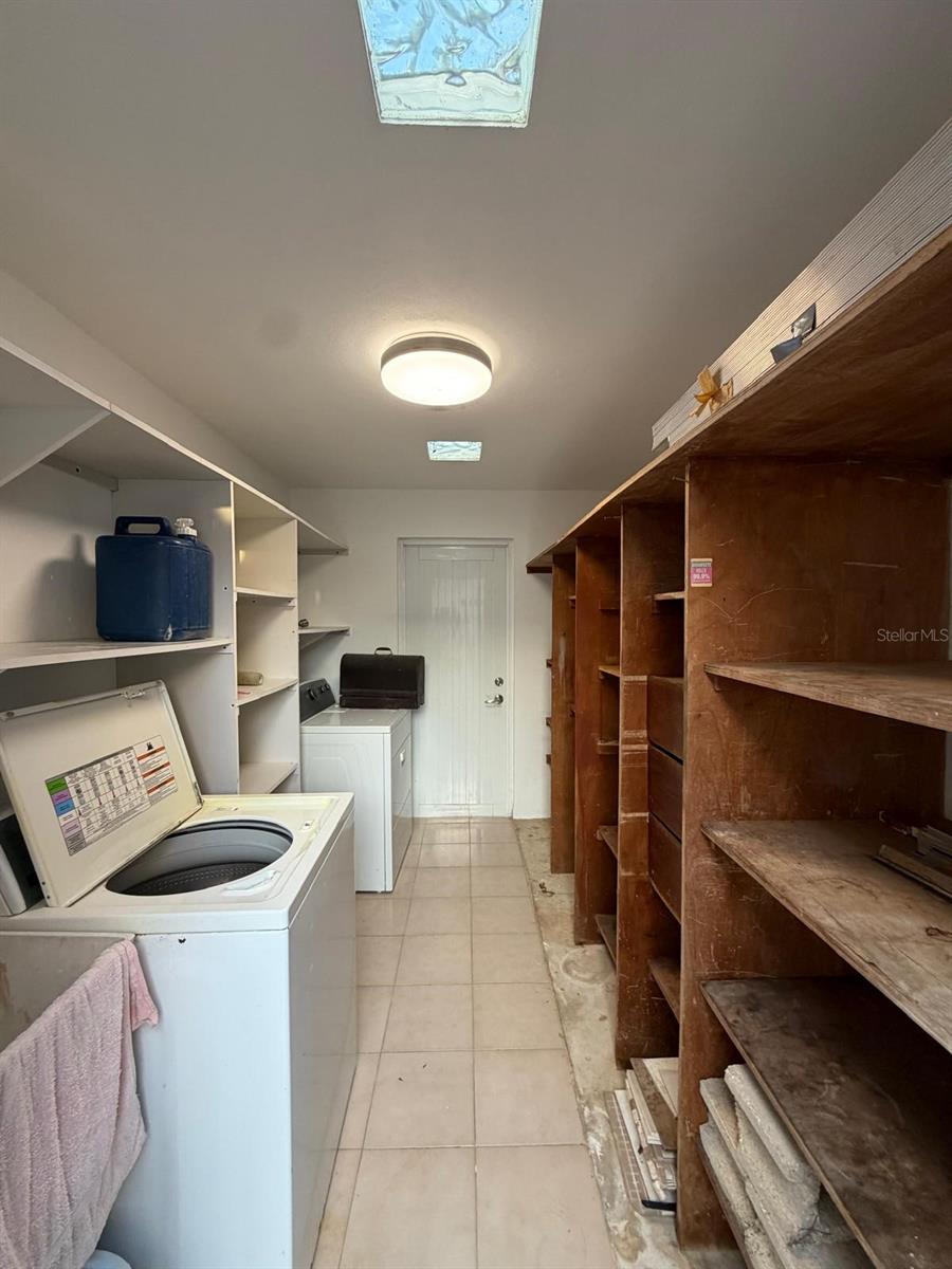 APOLO DEVELOPMENT - Residential