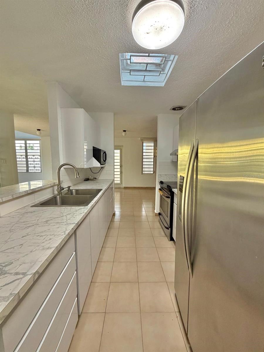 APOLO DEVELOPMENT - Residential