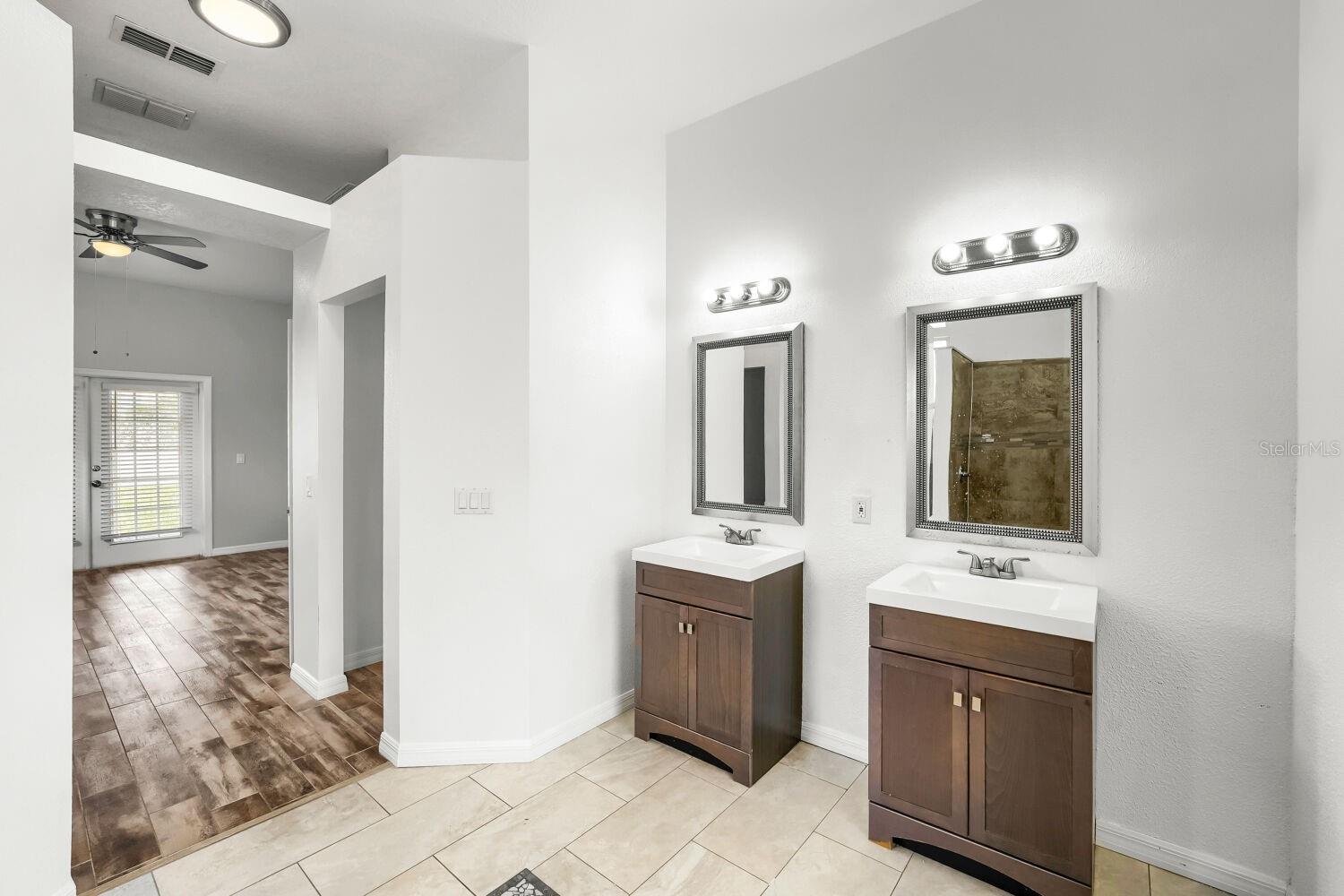 LAKE PADGETT ESTATES - Residential