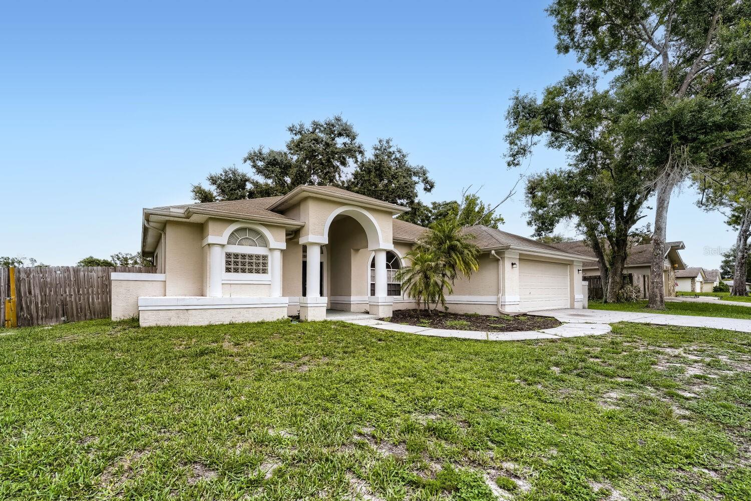 LAKE PADGETT ESTATES - Residential