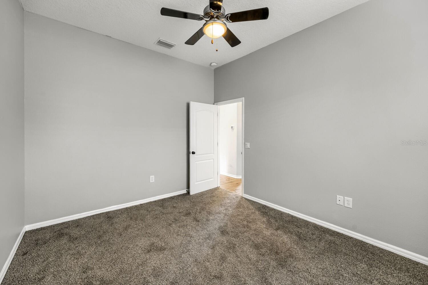 LAKE PADGETT ESTATES - Residential