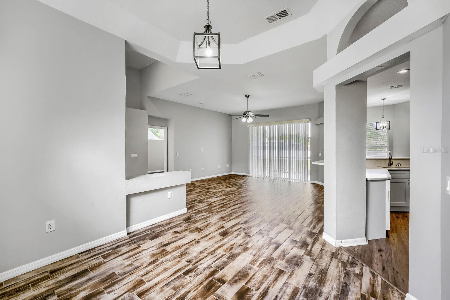 LAKE PADGETT ESTATES - Residential