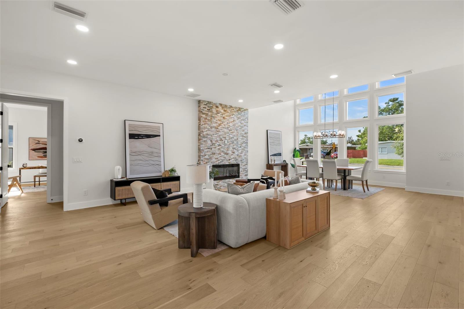 ROCKLEDGE FIRST ADD - Residential Income