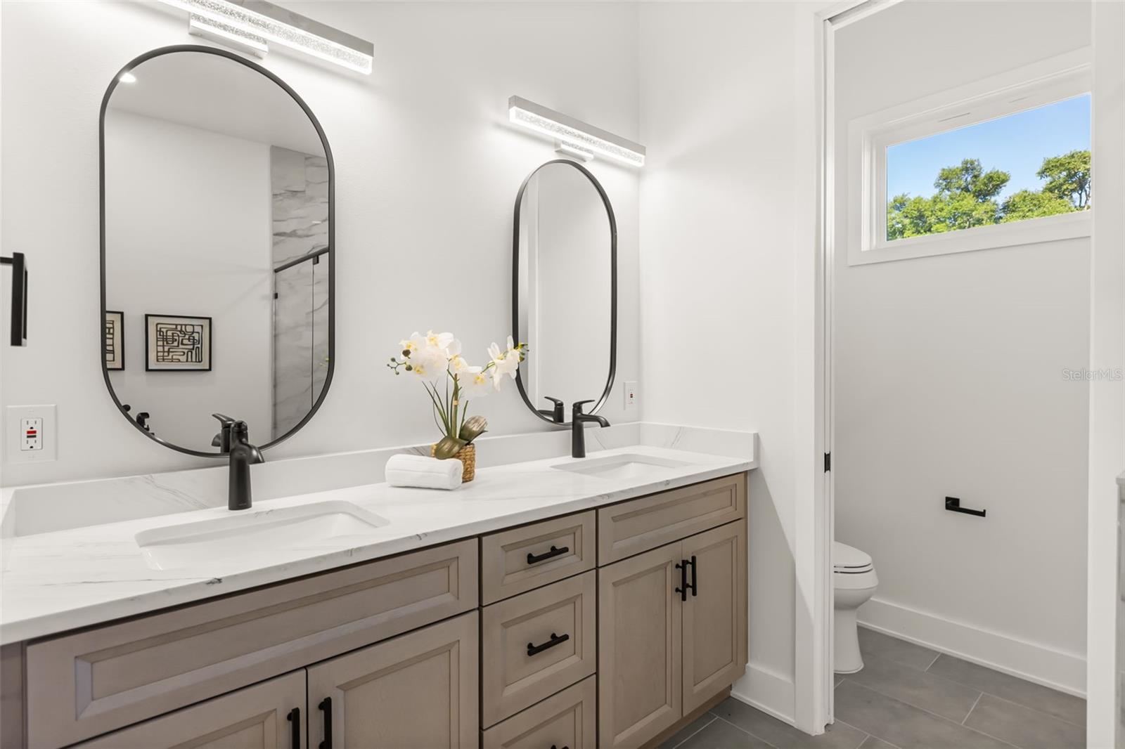 ROCKLEDGE FIRST ADD - Residential Income