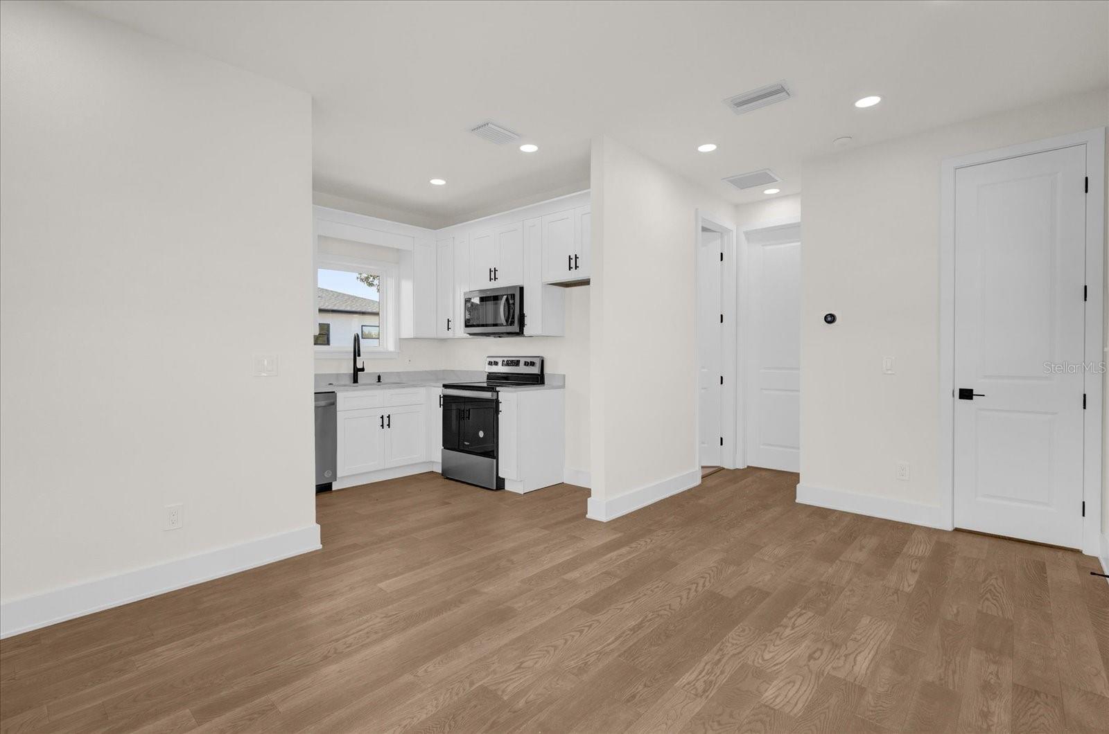 ROCKLEDGE FIRST ADD - Residential Income