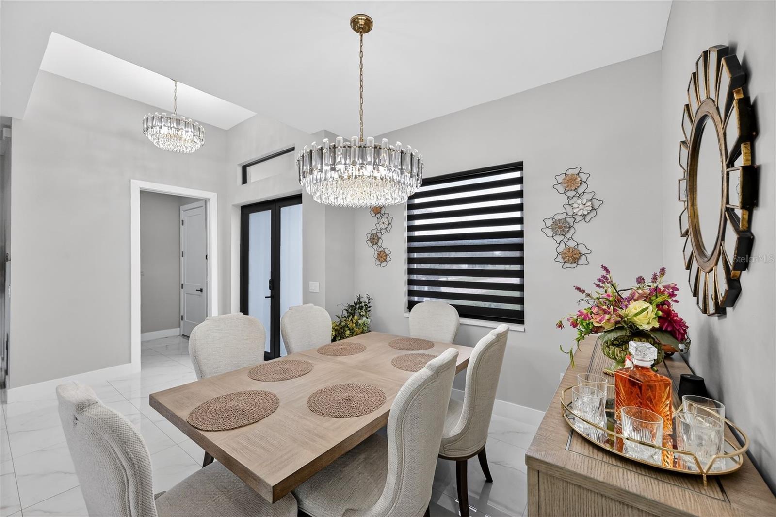 SUNN LAKES ESTATES - Residential