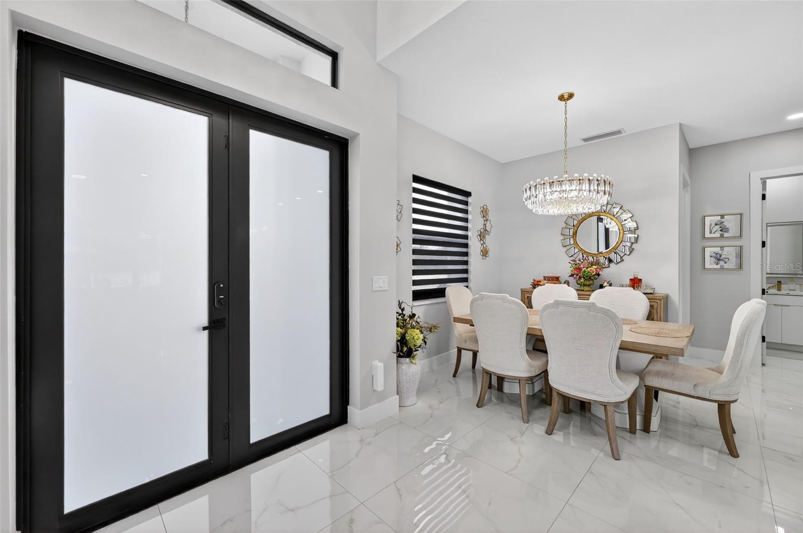 SUNN LAKES ESTATES - Residential