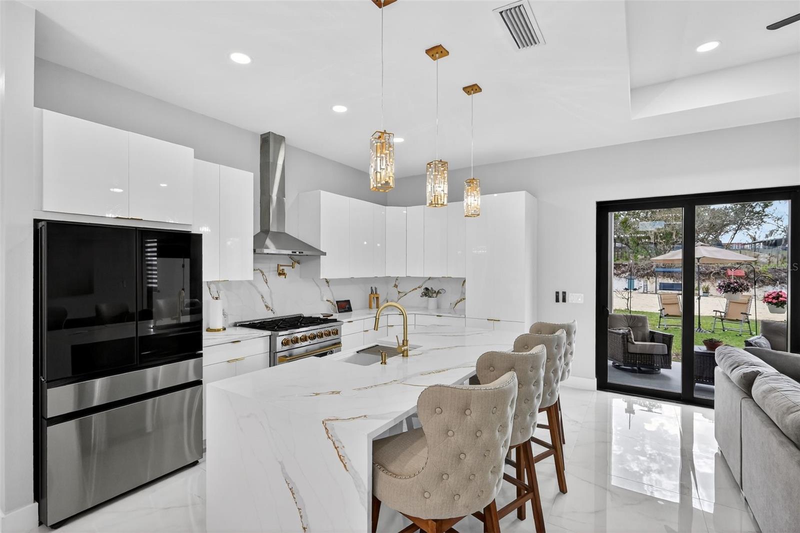 SUNN LAKES ESTATES - Residential