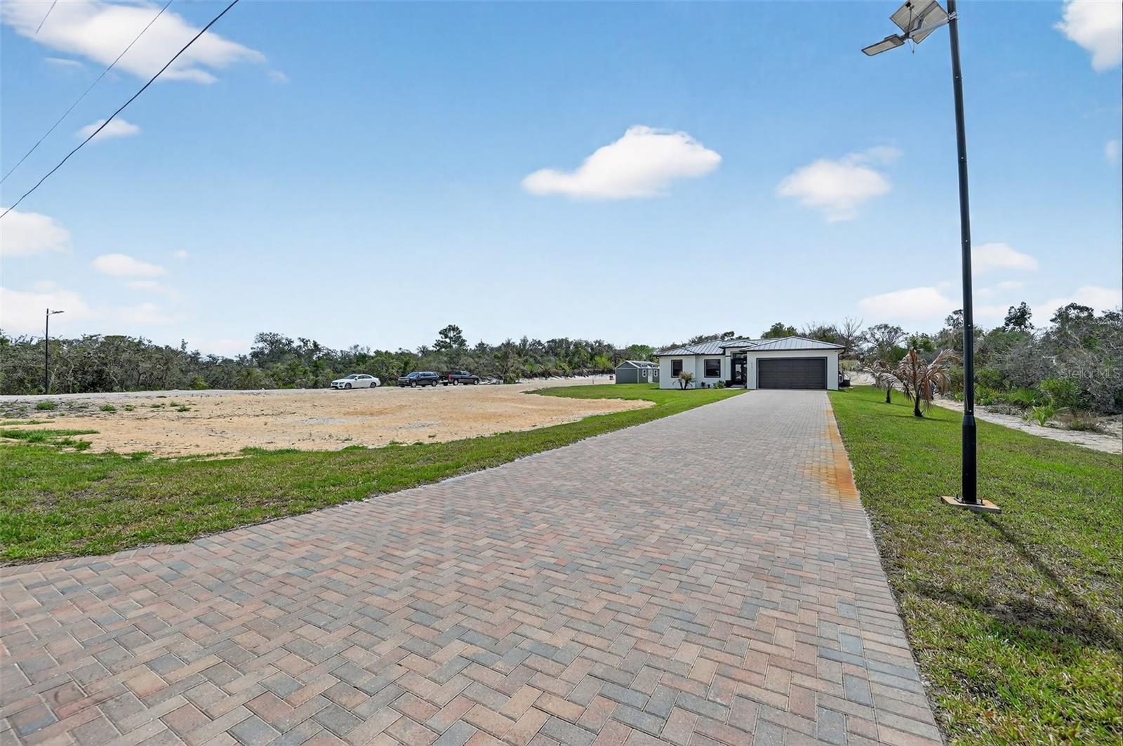 SUNN LAKES ESTATES - Residential