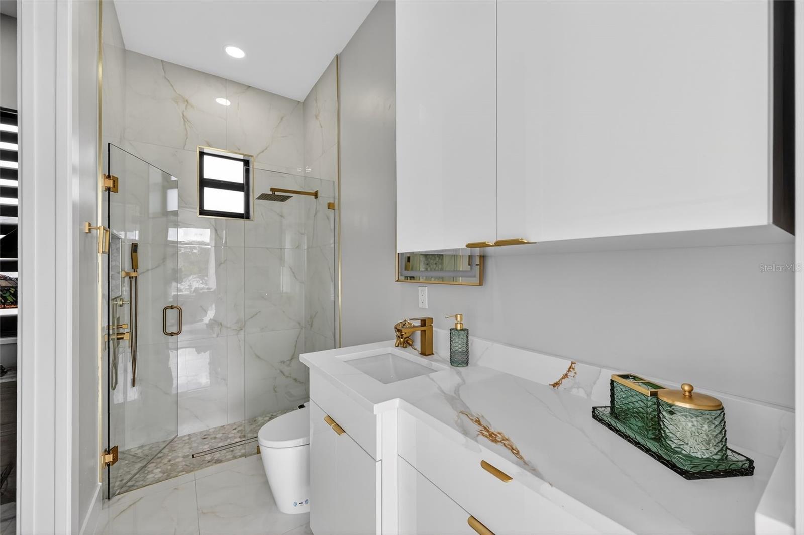 SUNN LAKES ESTATES - Residential