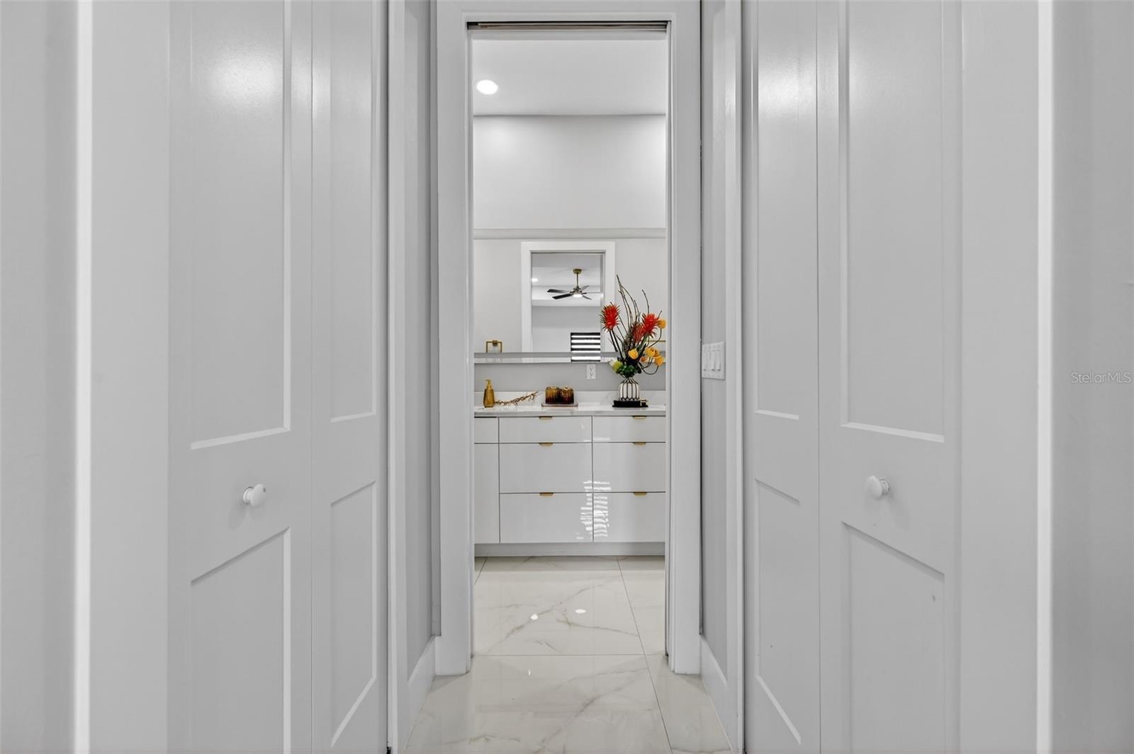 SUNN LAKES ESTATES - Residential