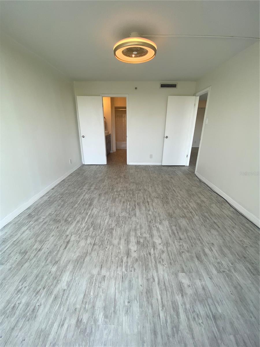 THE PARKLAND A CONDO - Residential Lease