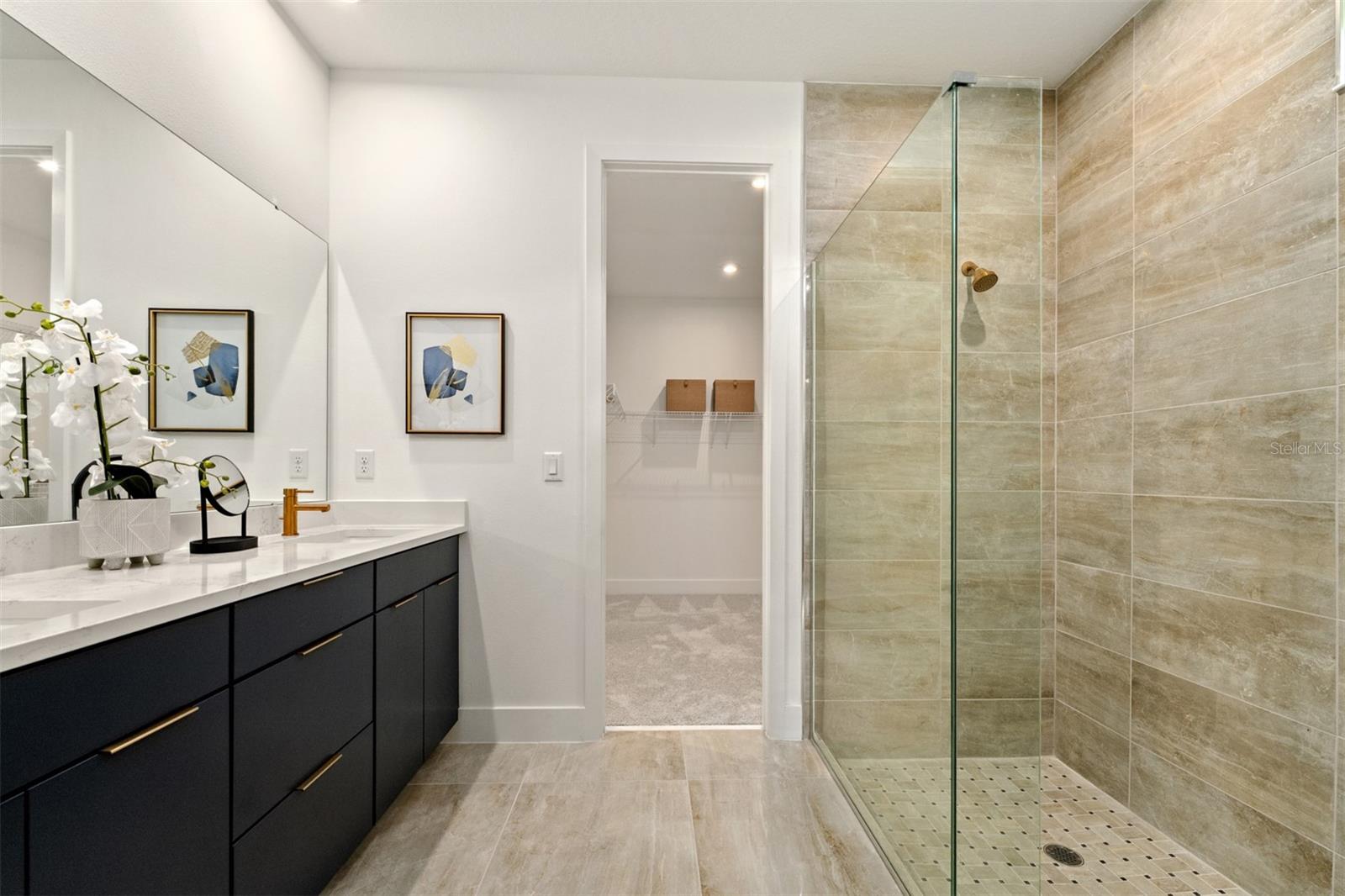 RAINWOOD - Residential