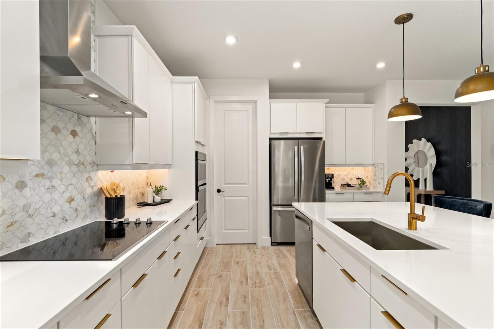 RAINWOOD - Residential